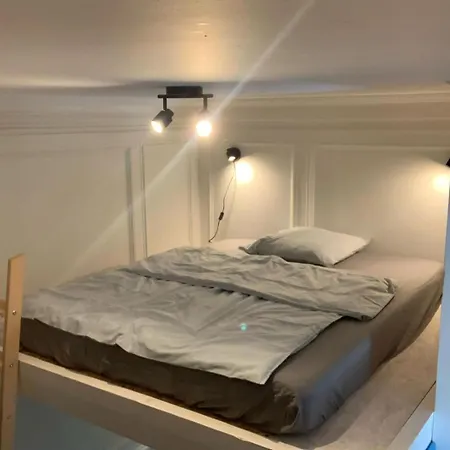T2 Atypique Avec Parking Et Belle Terrasse - * Biarritz
