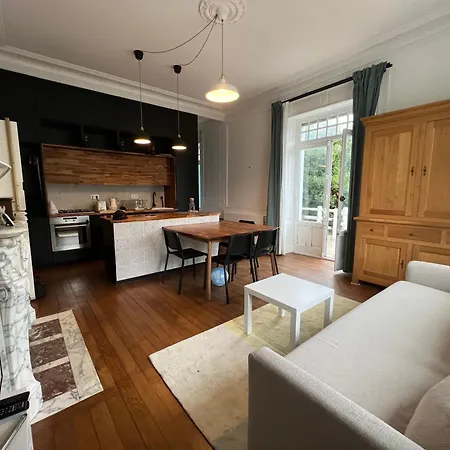 Apartamento T2 Atypique Avec Parking Et Belle Terrasse - Biarritz